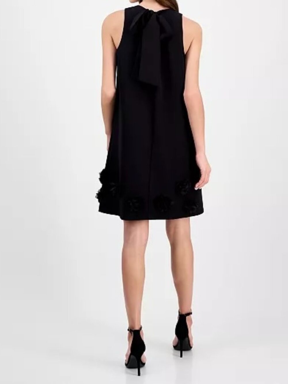 Anne Klein Rosette Black Shift Dress. NEW WITH TAGS. Size: 8.